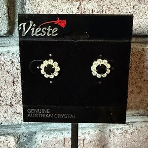 Vintage VIESTE genuine Austrian crystal black and clear halo pronged Earrings